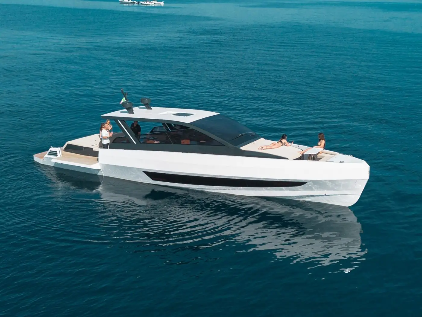 Yacht Seanfinity in navigazione